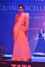 Model walks for designer Riddhi-Siddhi at Racing Awards in RWITC, Mumbai on 28th April 2013 (145).JPG
